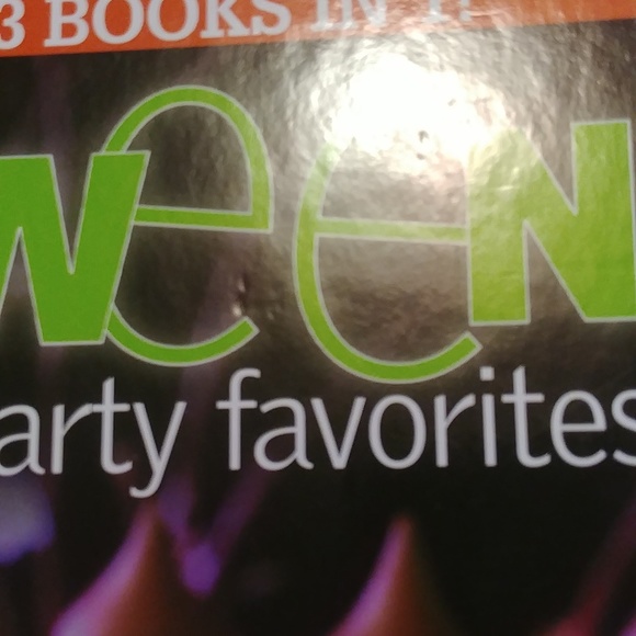 **5 for $20 Taste of Home Halloween Recipe Book - Picture 4 of 8